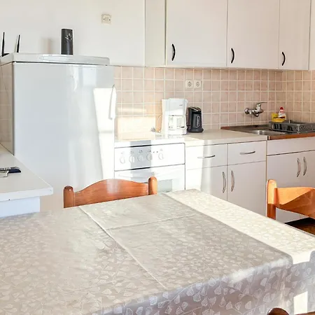 شقة In Rab With House Sea View